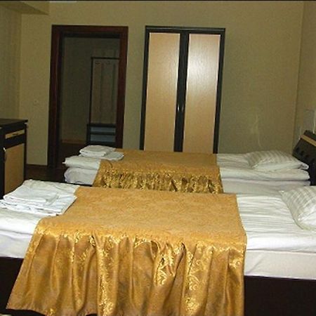 Hotel Deluxe Городенка Номер фото
