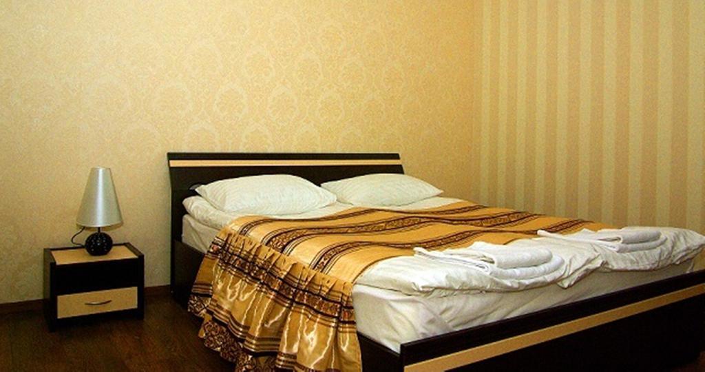 Hotel Deluxe Городенка Экстерьер фото