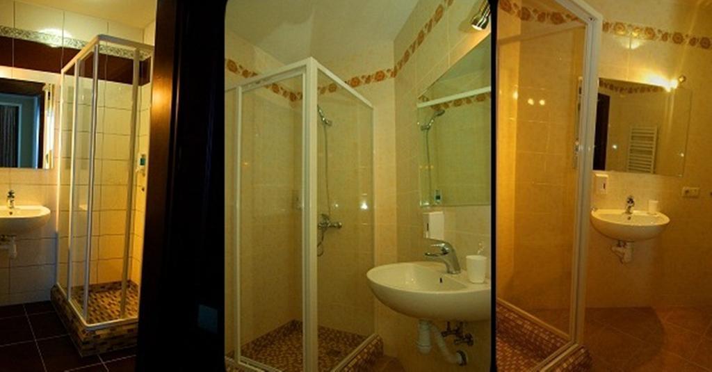 Hotel Deluxe Городенка Экстерьер фото